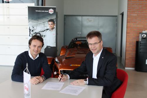 R-M cooperation with Donkervoort Automobielen